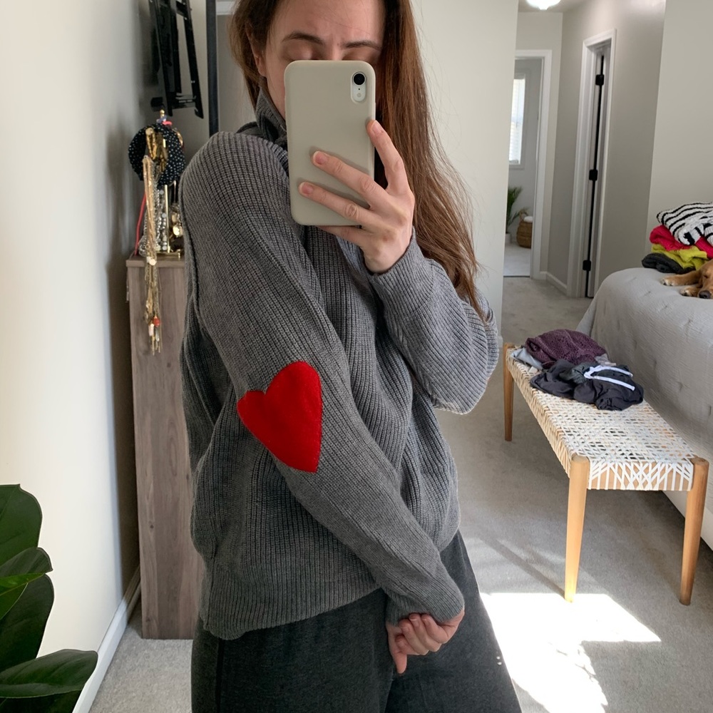 Grey Turtleneck Sweater w/ heart details - small